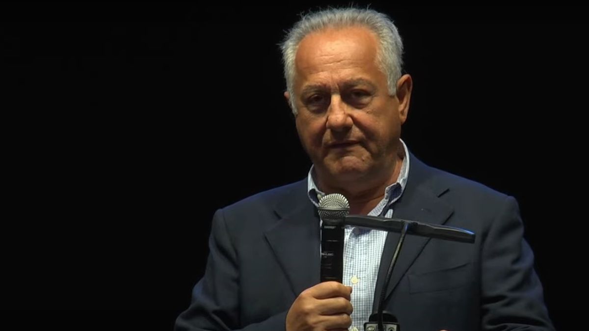 Julio Velasco conferenza